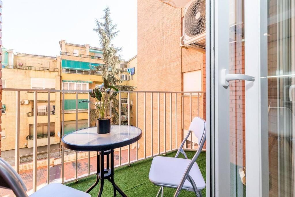 Modern Apartment Close To The City Center And Alhambra Granada Eksteriør billede