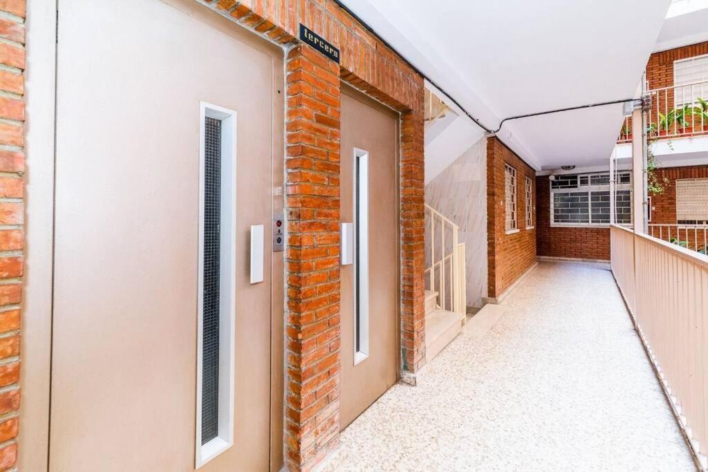 Modern Apartment Close To The City Center And Alhambra Granada Eksteriør billede
