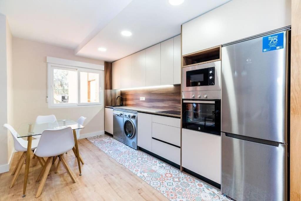 Modern Apartment Close To The City Center And Alhambra Granada Eksteriør billede