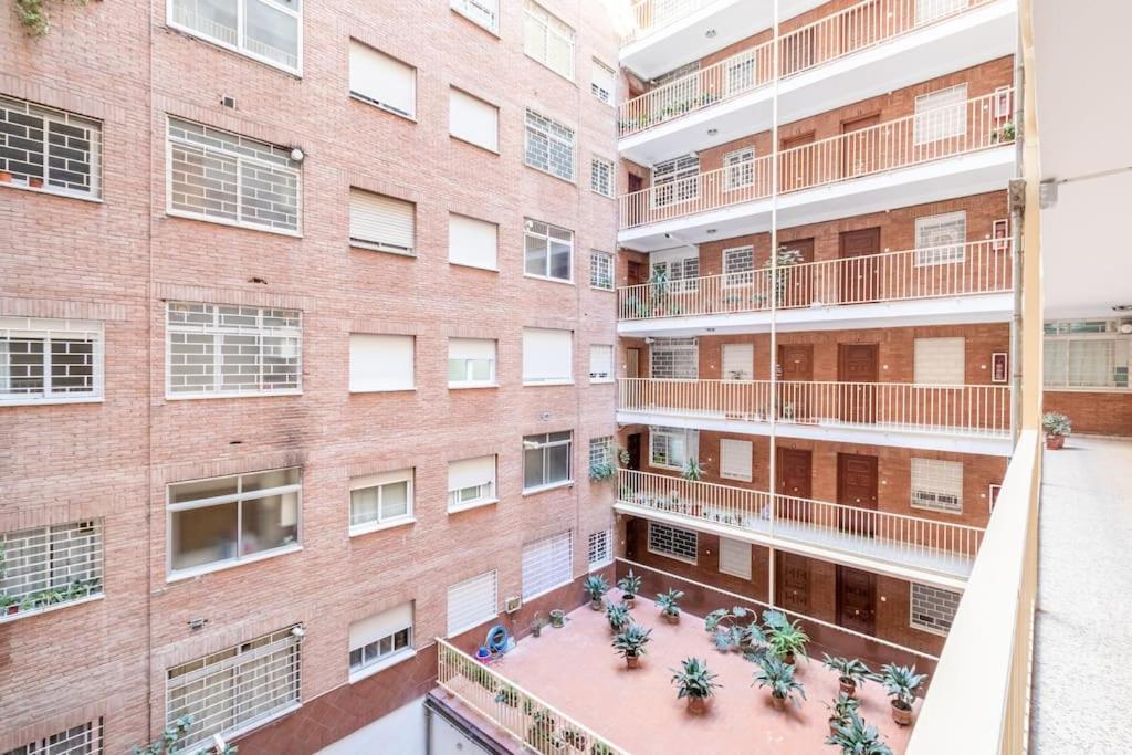 Modern Apartment Close To The City Center And Alhambra Granada Eksteriør billede