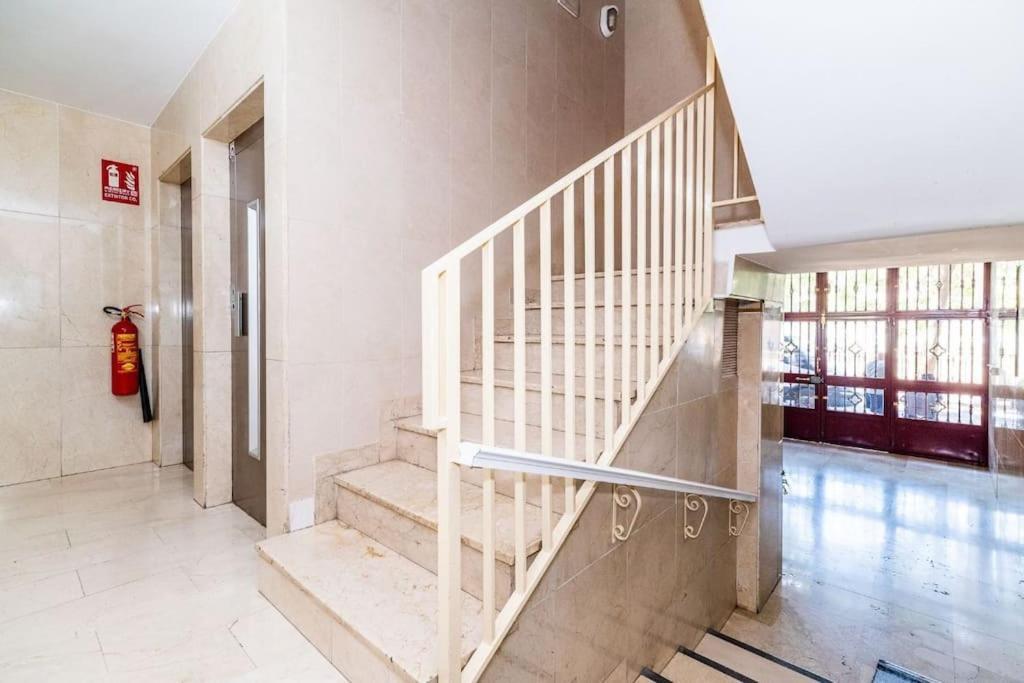 Modern Apartment Close To The City Center And Alhambra Granada Eksteriør billede