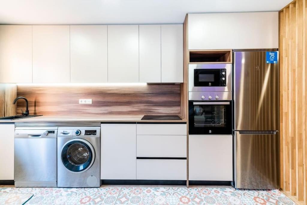 Modern Apartment Close To The City Center And Alhambra Granada Eksteriør billede