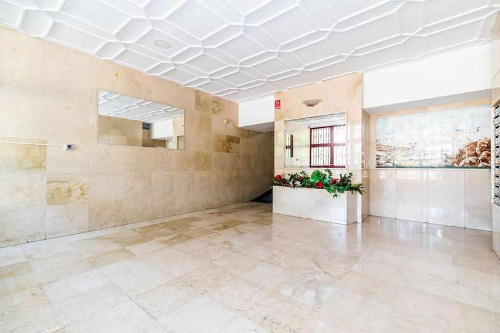 Modern Apartment Close To The City Center And Alhambra Granada Eksteriør billede